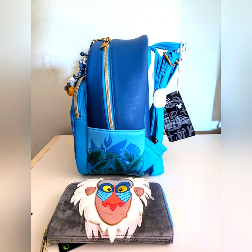 Loungefly Disney The Lion King Hakuna Matata Moon Mini Backpack, Wallet& CHARM - Picture 11 of 16